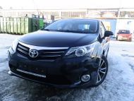 Avensis 01